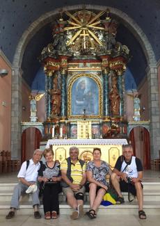 Visitando um mosteiro franciscano nos arredores de Medjugorje 